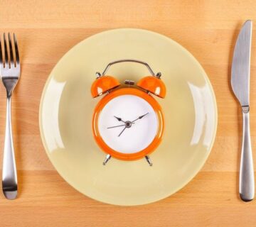 يحدث لأجسامنا أثناء الصيام